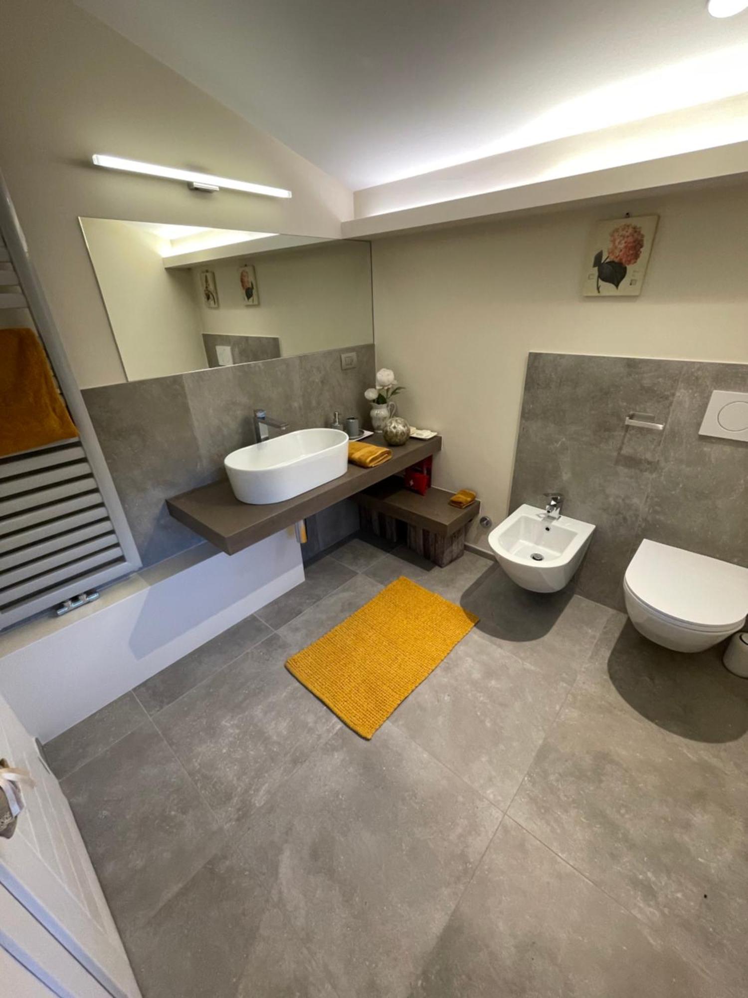 La Casina Di Oscar Ad Ao V Combe Vda Quart 0014 E 00I6 Daire Dış mekan fotoğraf
